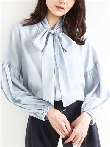 附蝴蝶結立領襯衫[可拆式]