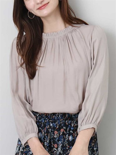 荷葉領細褶緞面襯衫[涼感]
