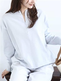 前拉鍊設計針織衫