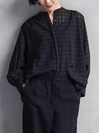 格紋A字版透膚襯衫