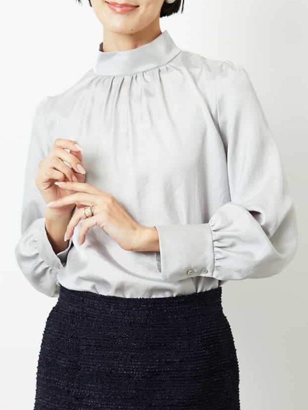 抓皺細節設計上衣