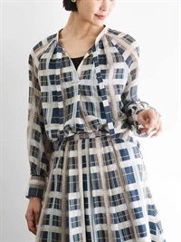 格紋領結開領襯衫[成套搭配]
