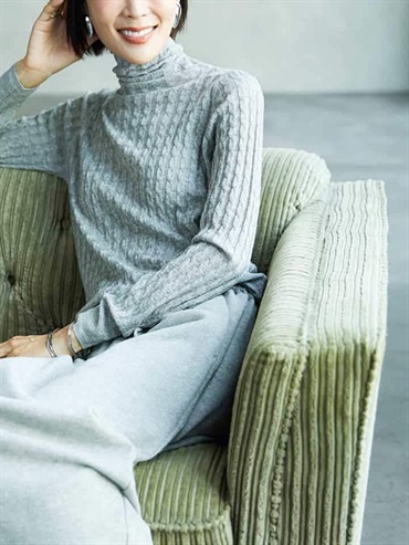 透膚亮絲麻花高領針織衫(淺灰色(91)/38)