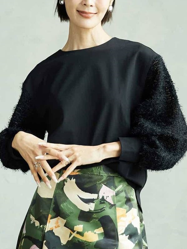 泡泡袖異素材拼接上衣