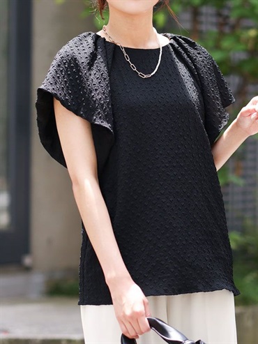 打褶荷葉袖上衣(黑色(94)/38)