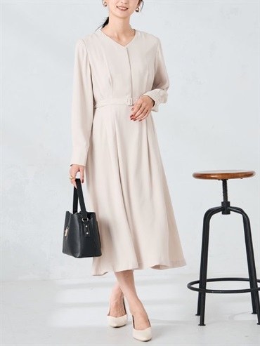 腰部摺線洋裝(米色(82)/36)