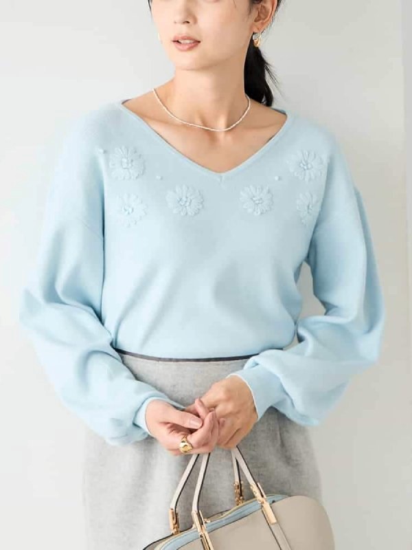 花卉刺繡針織上衣