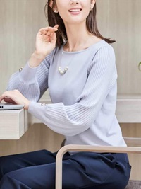 百褶袖針織上衣