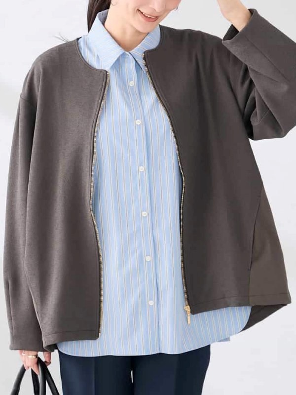 異材質拼接無領短外套