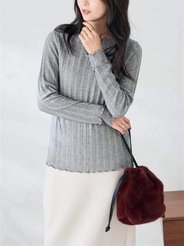 金屬紗線船型領上衣