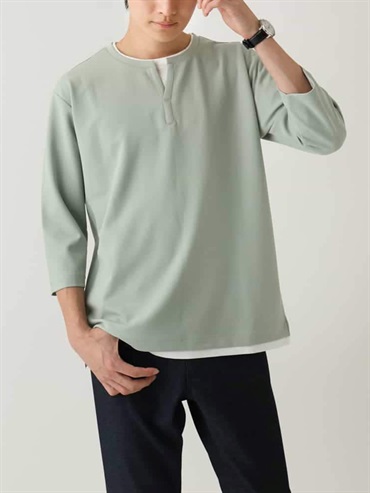 凹凸質感假兩件上衣