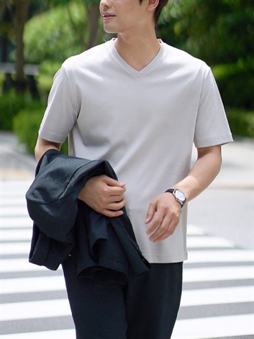 絲光平滑V領上衣(淺灰色(91)/46)