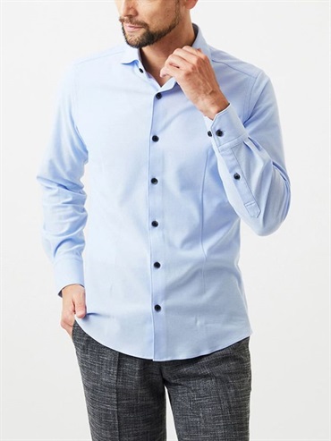 基本款平織襯衫[日本製](天藍色(50)/48)