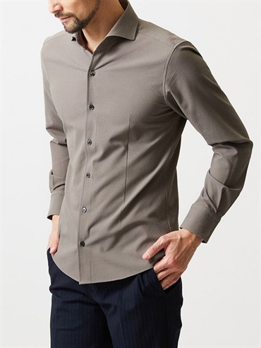 彈性泡泡紗長袖襯衫[可機洗](摩卡色(84)/48)