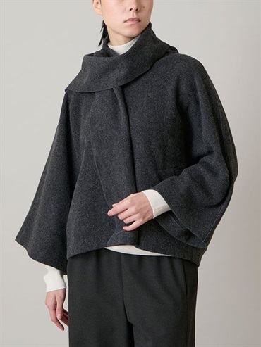 圍巾領設計短版外套