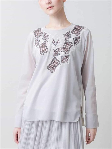 異材質拼接刺繡套頭上衣(米色(82)/38)