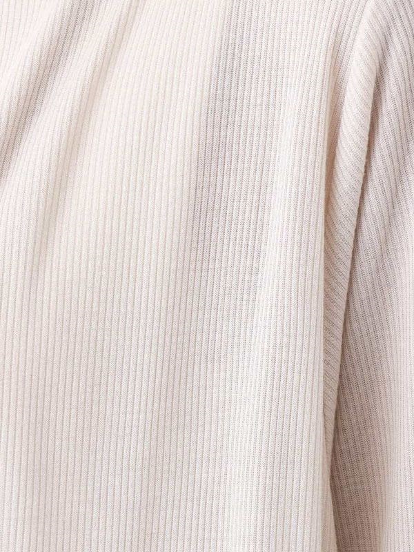 __23