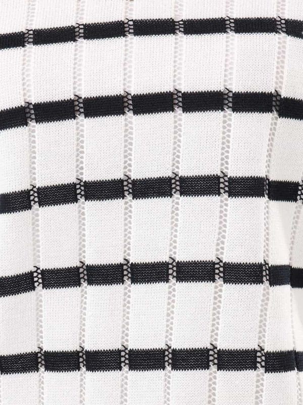 __33