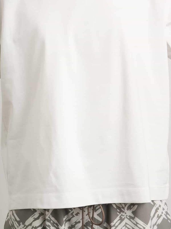 __23