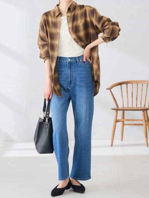 __03